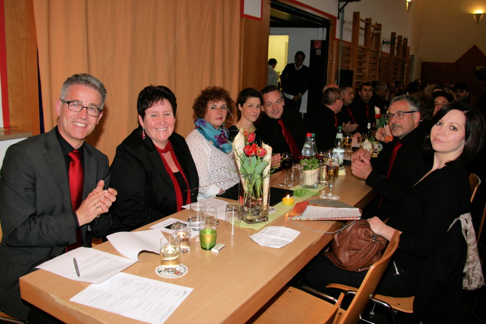 Vorstandstisch
