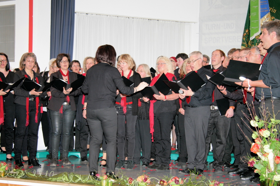 Frauenchor u. Männerchor