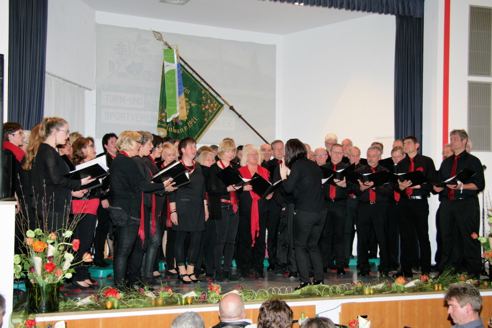 Frauenchor u. Männerchor